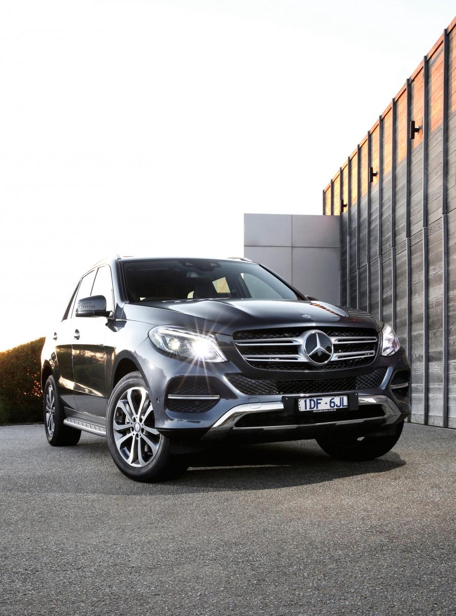  Mercedes-Benz GLE250 d 4Matic 2015 года  (AU) (фото 2 из 25)